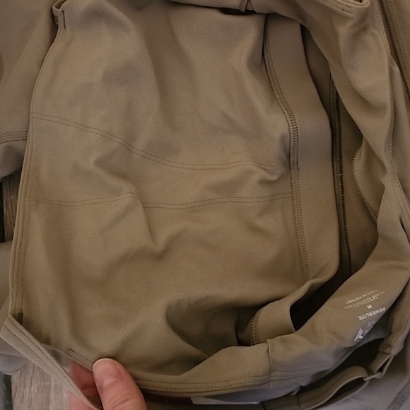 Old Navy PowerLite Lycra ADAPTIV Bodysuit 6-inch inseam - Birch Leaf - Picture 13 of 14